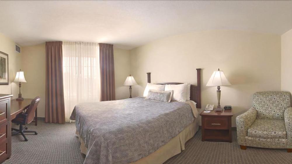 Staybridge Suites Mcallen By Ihg Exterior photo